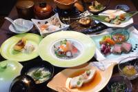 旅館吉田屋 懐石料理 令和7年　～水無月～