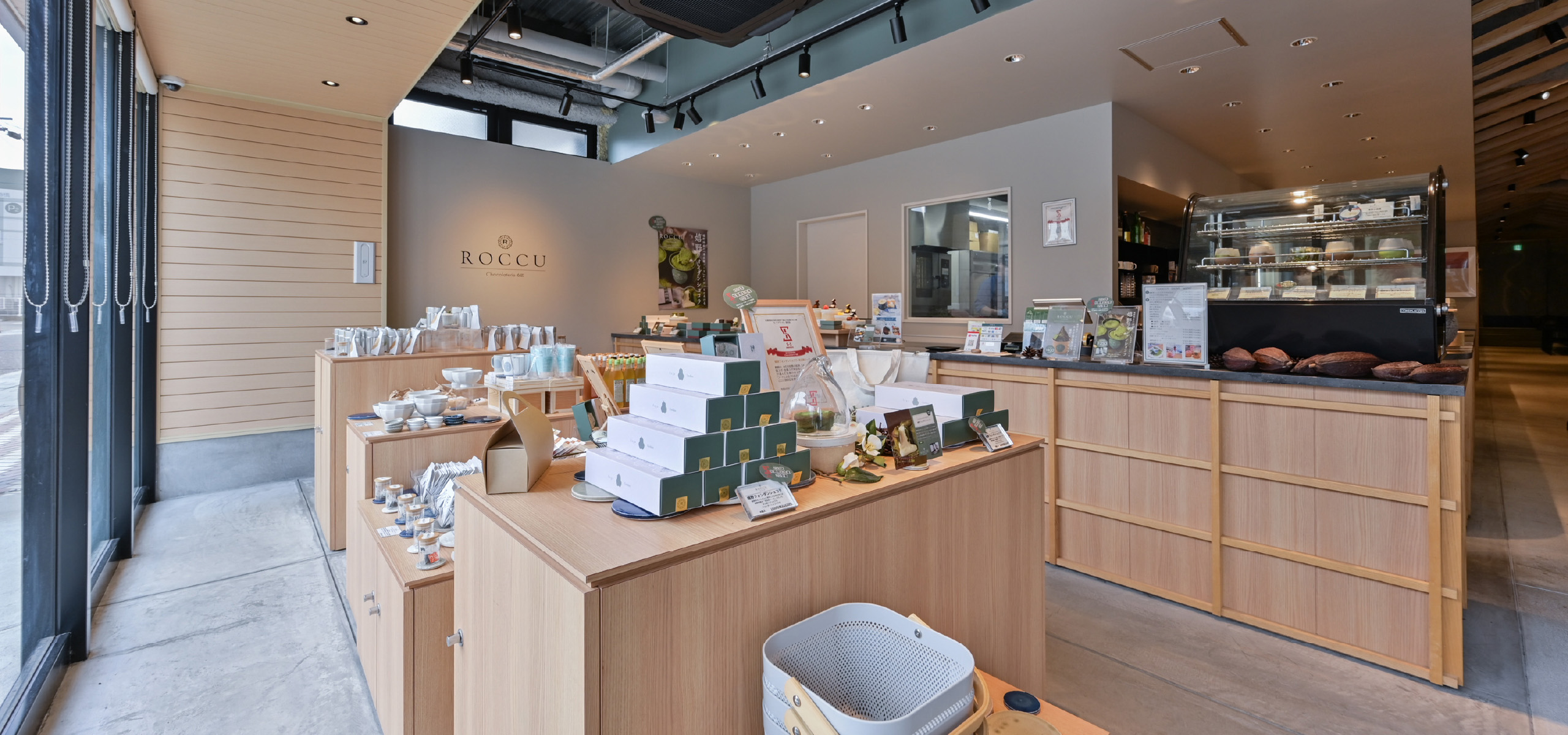 チョコレートショップ『Chocolaterie ROCCU 6区』